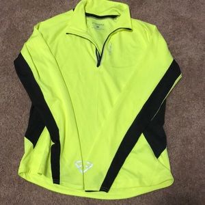 Athletic women’s top